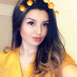 Meet your Posher, Fernanda